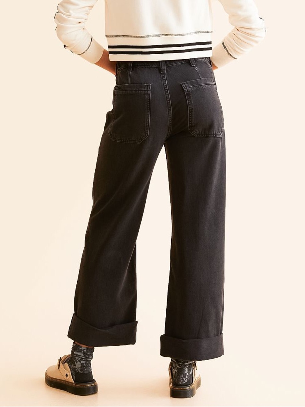 Free People Black Wide-Leg High-Rise Rolled Cuff Jeans EUC Size 31 - Picture 3 of 11